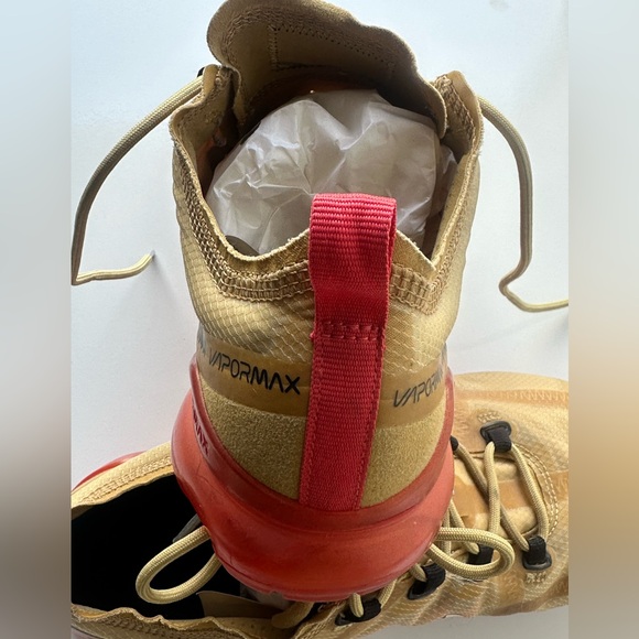 Nike Kids VaporMax Red and Tan Sneakers size 7.5 - Picture 5 of 8